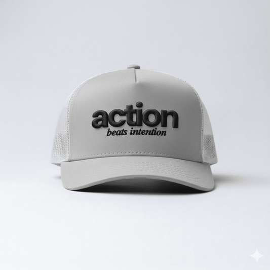 ACTION BEATS INTENTIONS | TRUCKER | GREY - bland några få