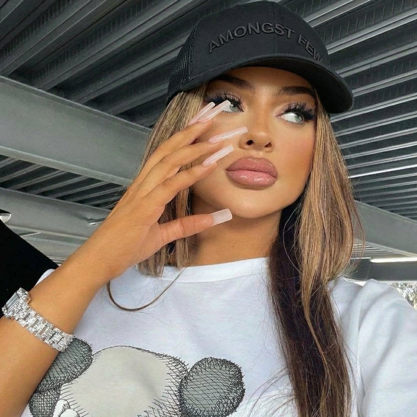 AMONGST FEW | TRUCKER | BLACK ON BLACK - bland några få